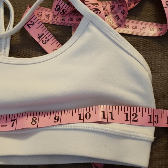 Lululemon Flow Yoga Bra - Picture 4 of 5